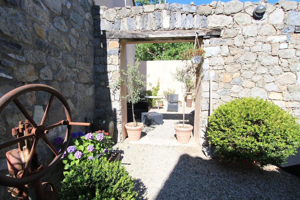 A Mandria, Appartements Avec Cuisine 30M2, Patio, Vue Montagnes Et Citadelle, 5 Minutes A Pied Du Centre Ville Et Des Rivieres Corte  Eksteriør billede