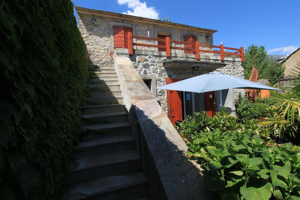 A Mandria, Appartements Avec Cuisine 30M2, Patio, Vue Montagnes Et Citadelle, 5 Minutes A Pied Du Centre Ville Et Des Rivieres Corte  Værelse billede