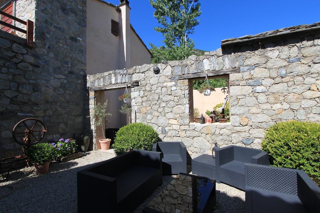 A Mandria, Appartements Avec Cuisine 30M2, Patio, Vue Montagnes Et Citadelle, 5 Minutes A Pied Du Centre Ville Et Des Rivieres Corte  Eksteriør billede