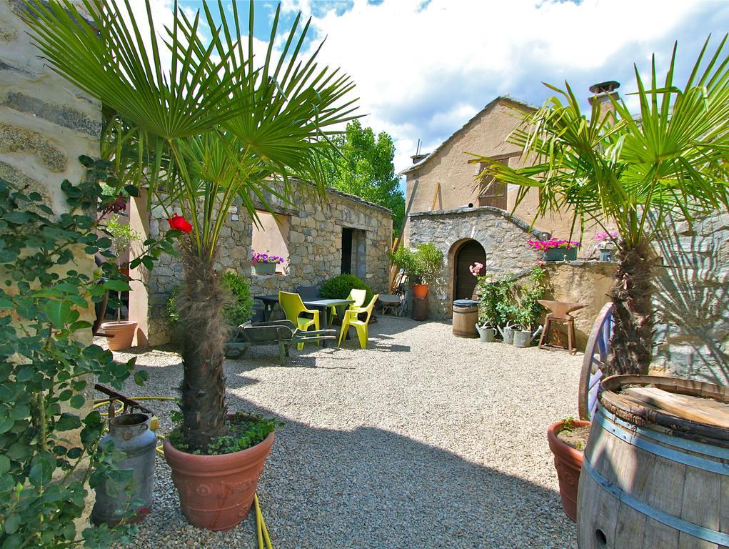 A Mandria, Appartements Avec Cuisine 30M2, Patio, Vue Montagnes Et Citadelle, 5 Minutes A Pied Du Centre Ville Et Des Rivieres Corte  Eksteriør billede
