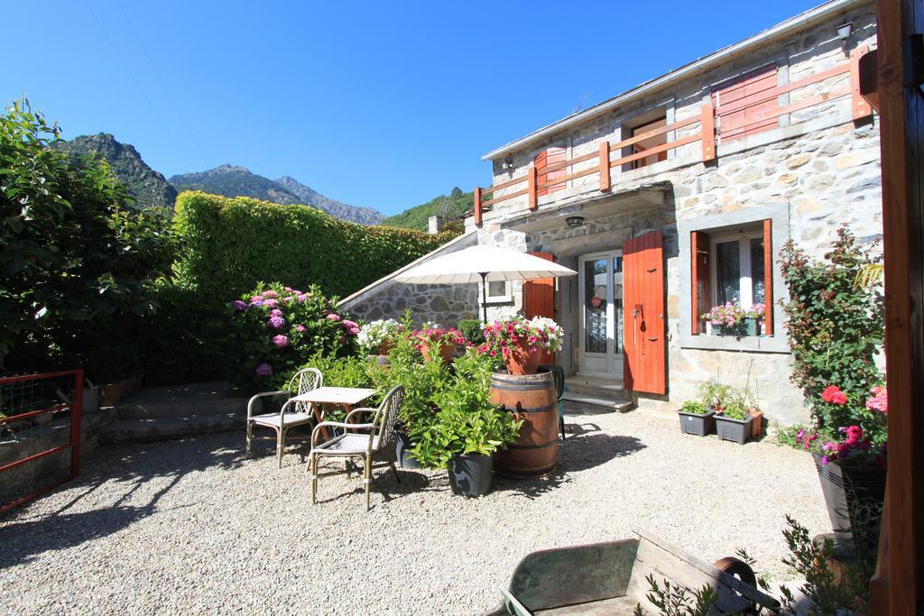 A Mandria, Appartements Avec Cuisine 30M2, Patio, Vue Montagnes Et Citadelle, 5 Minutes A Pied Du Centre Ville Et Des Rivieres Corte  Eksteriør billede