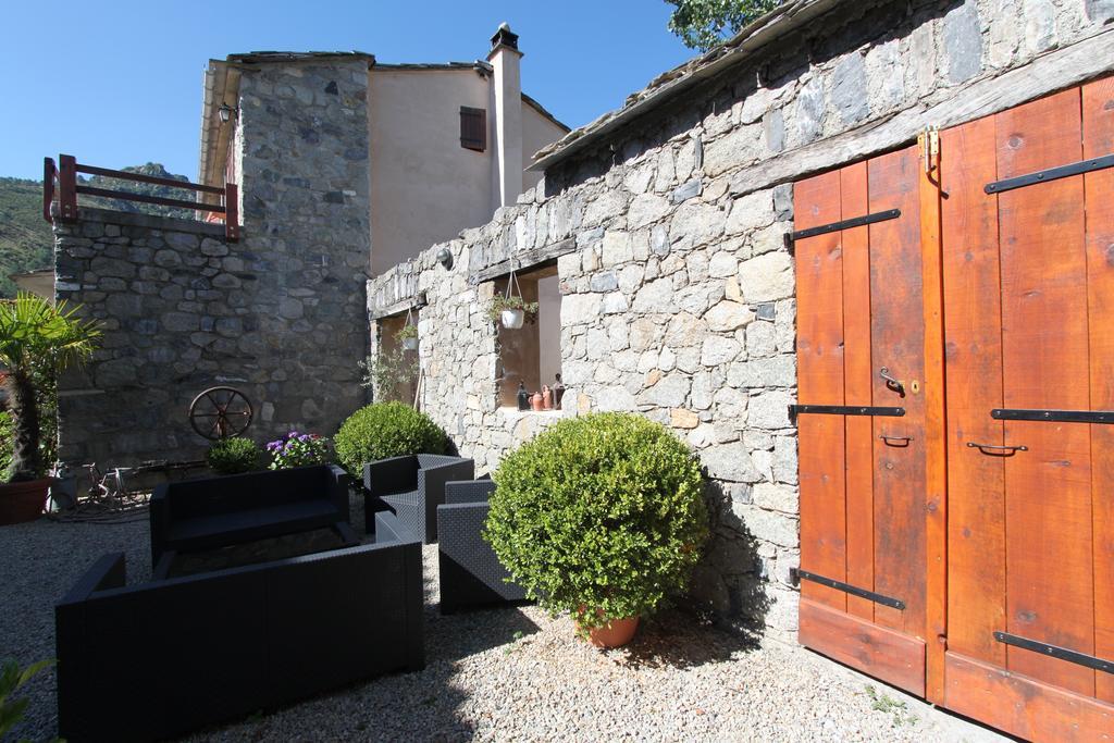 A Mandria, Appartements Avec Cuisine 30M2, Patio, Vue Montagnes Et Citadelle, 5 Minutes A Pied Du Centre Ville Et Des Rivieres Corte  Eksteriør billede
